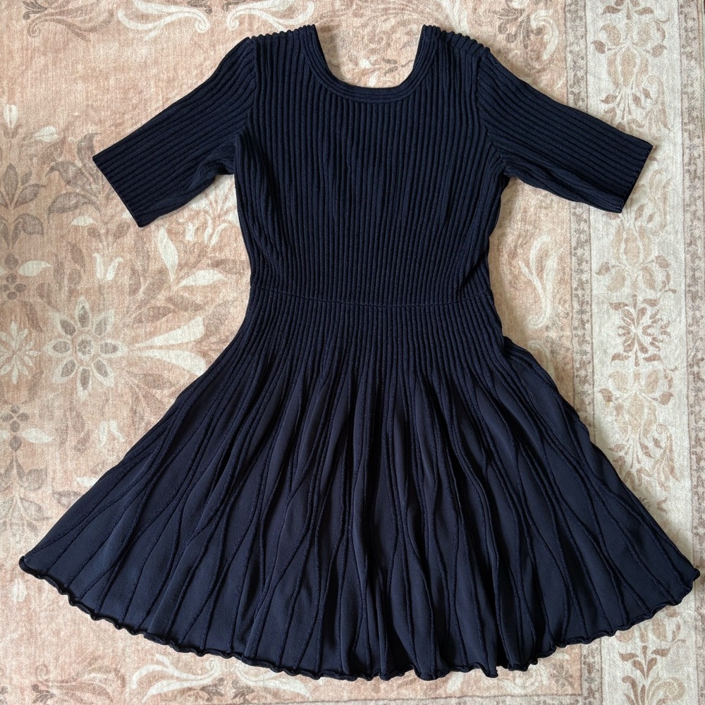 💙Emporio Armani Fit-and-Flare Sweater Dress💙